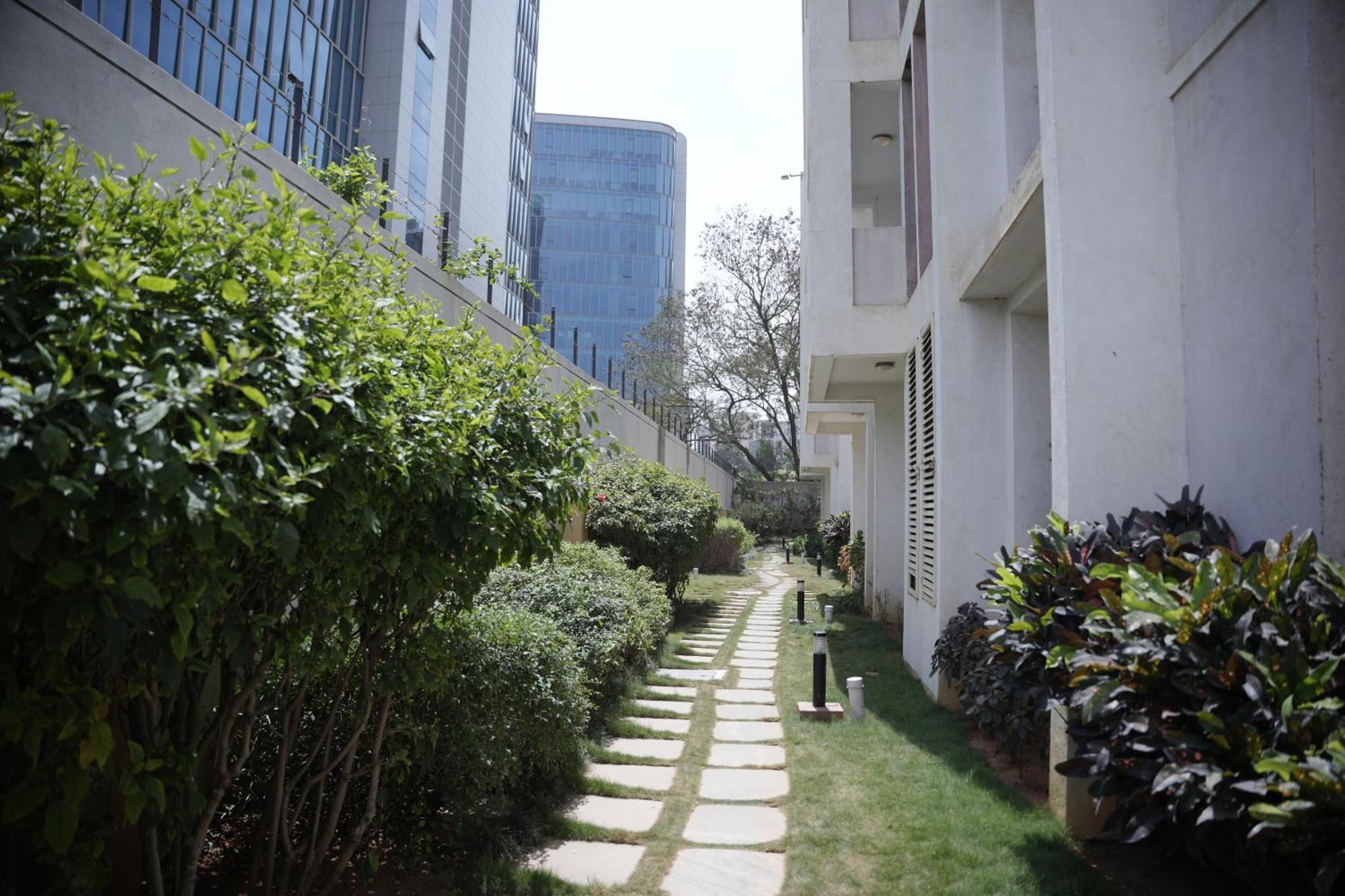 Hotel Nagarjuna Suites บังกาลอร์ ภายนอก รูปภาพ