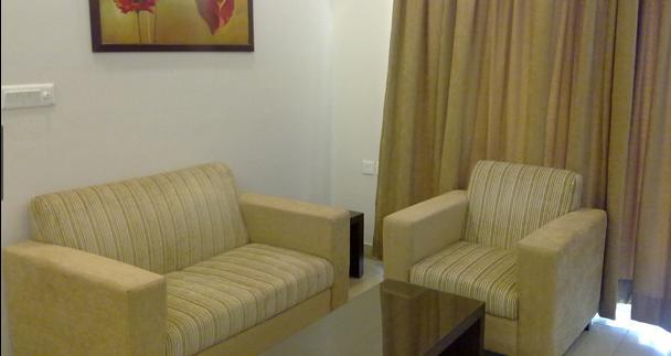 Hotel Nagarjuna Suites บังกาลอร์ ภายนอก รูปภาพ